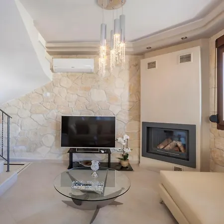Villa Paradise With Private Pool Kriopigi
